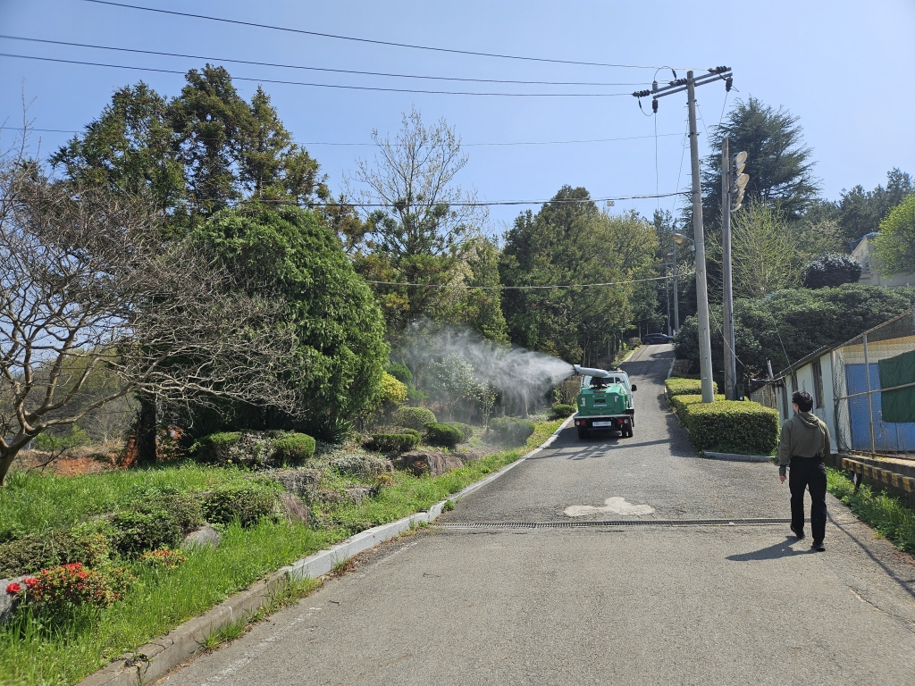 해남군보건소와 함께하는 시설 외부 방역 실시